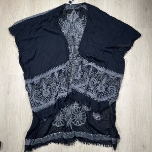 American Eagle Black and Gray Patterned Kimono/Swimsuit Cover up